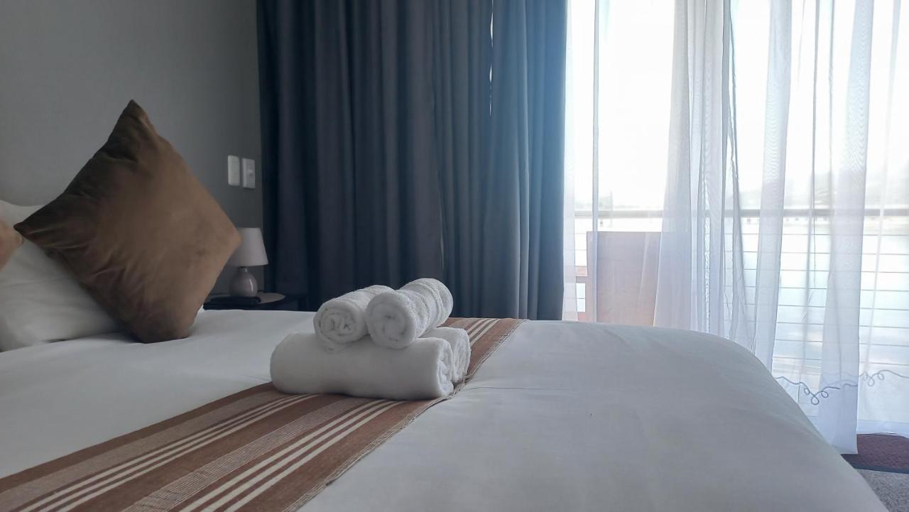 Phoenix Lodge And Waterside Accommodation Книсна Екстер'єр фото